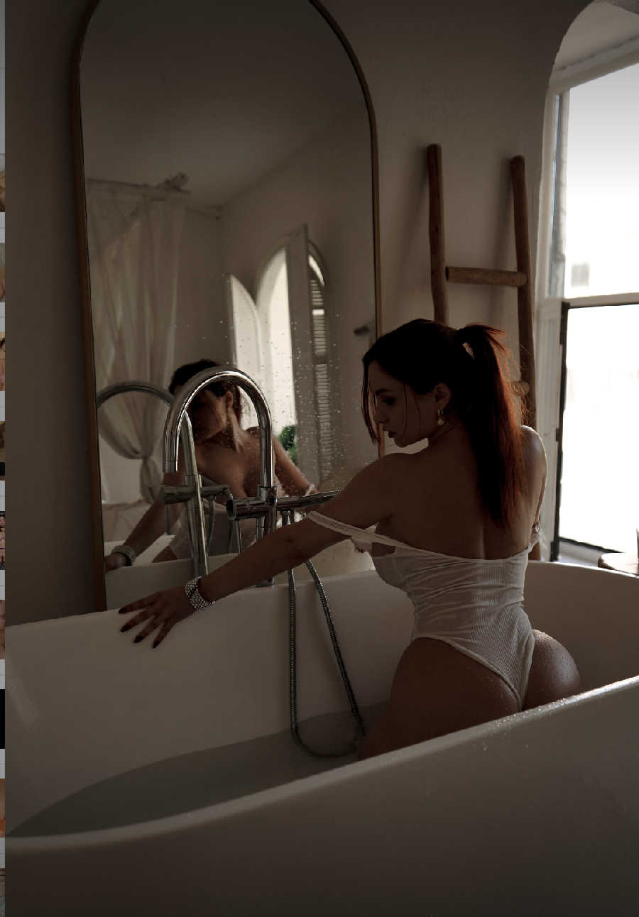 A playful frame from Miranda Faith nude — online in Bhilai