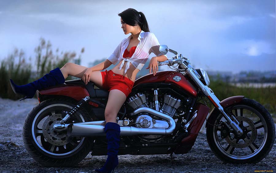 Beautiful girls and motorcycles in Bhilai
