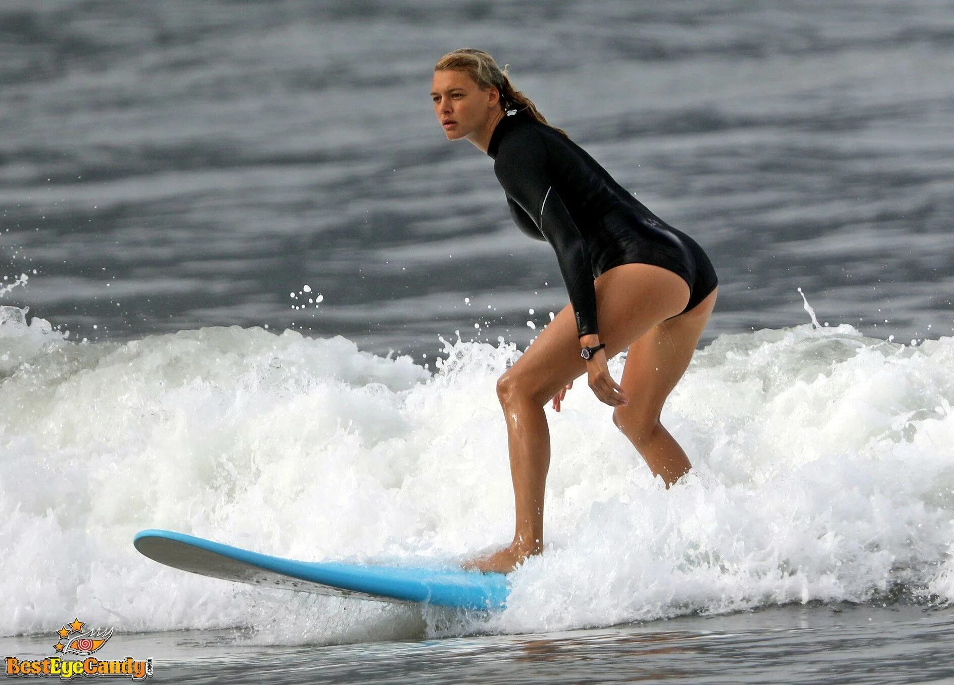 Kelly Rohrbach underwear in Bhilai