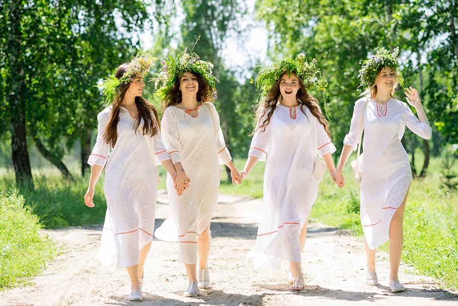 Slavic girls in Bhilai