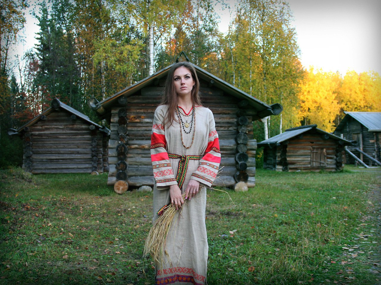 Sexy model Slavic girls in Bhilai